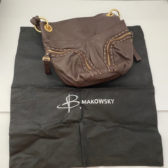 B. Makowsky Leather Purse + Dust Bag - Picture 14 of 15